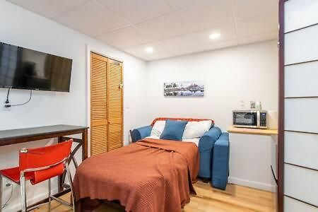 Cozy Private Apt Near Downtown Burlington Exteriör bild
